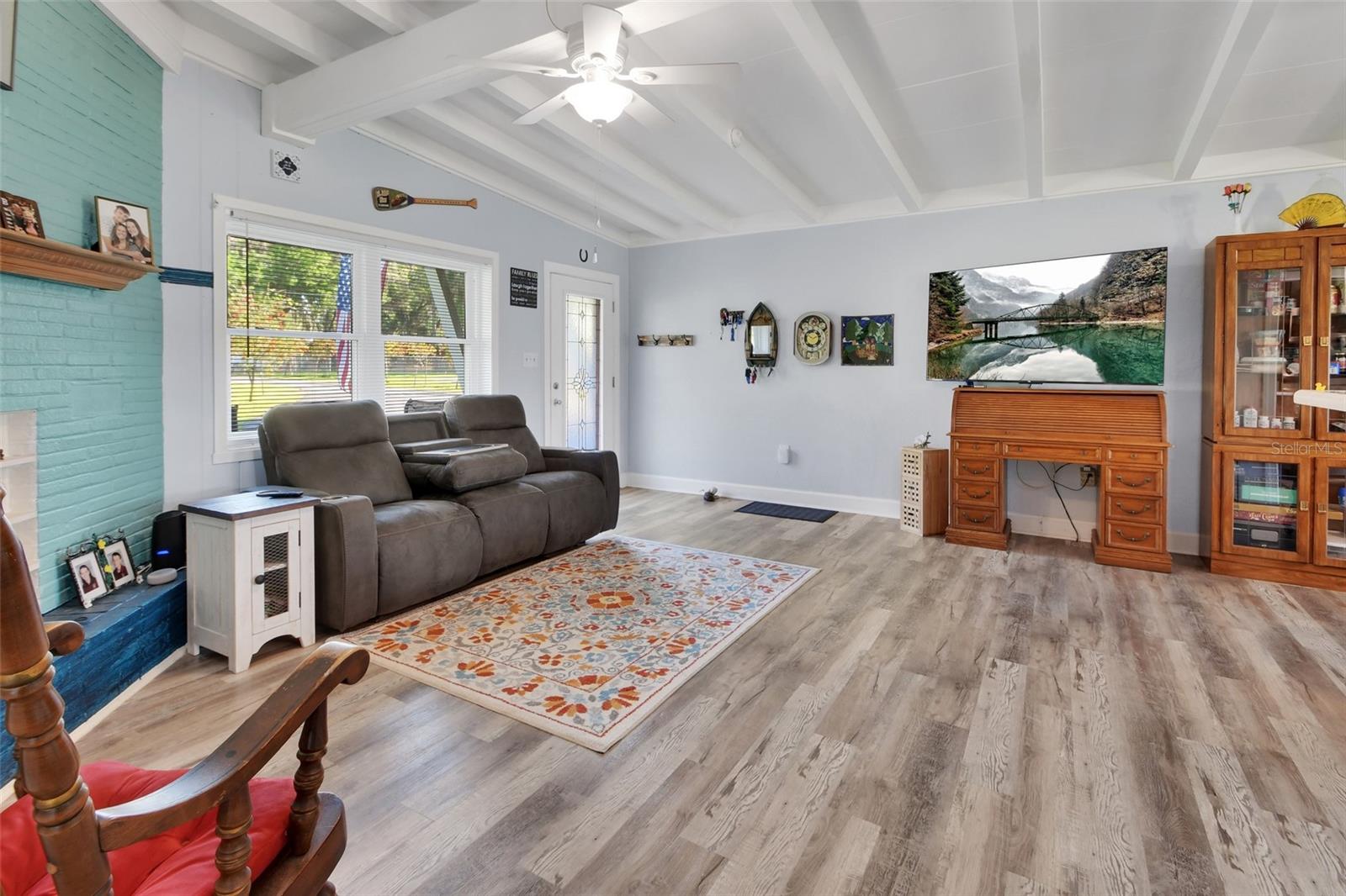 RIVER RIDGE - Residential