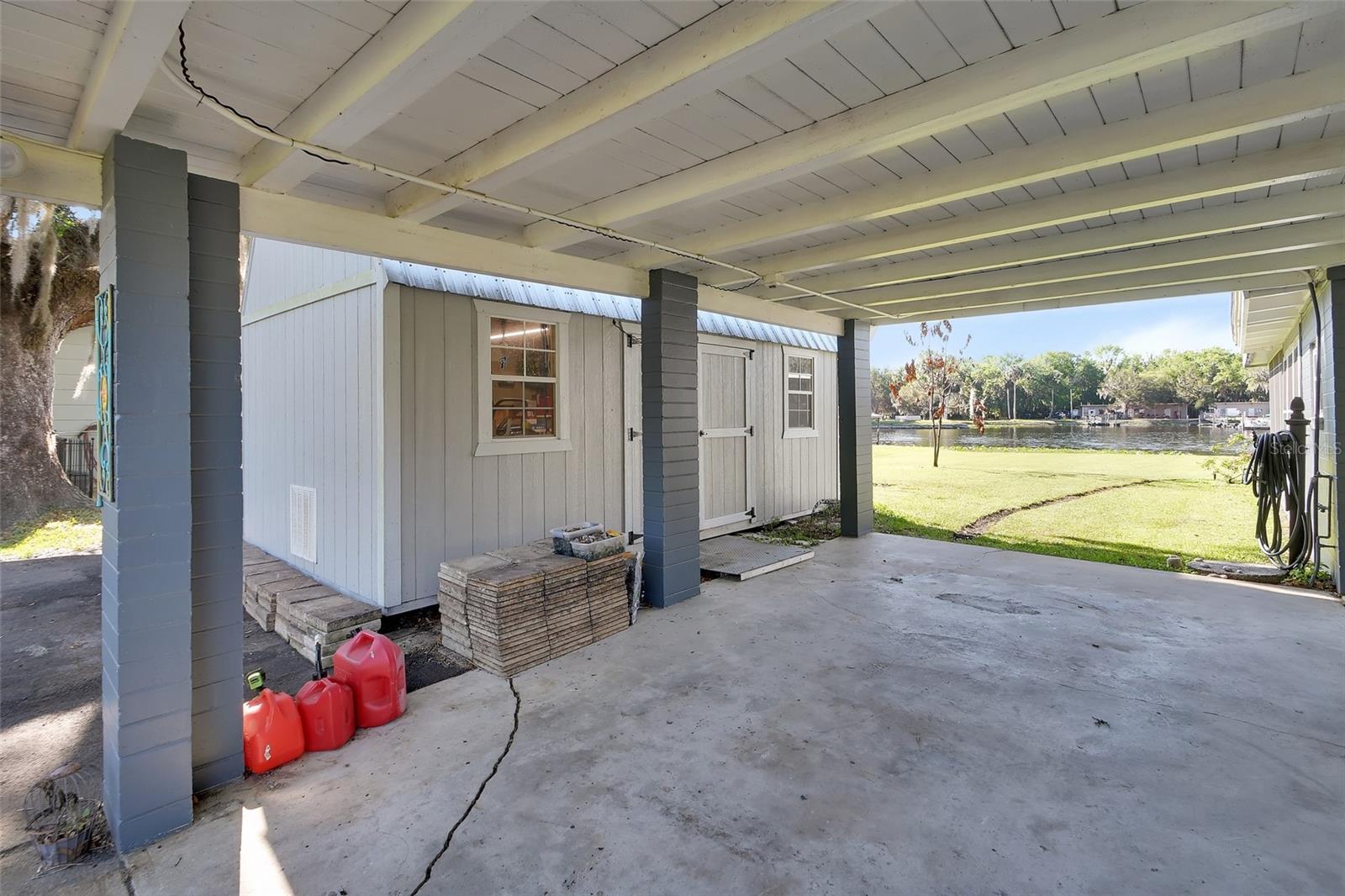 RIVER RIDGE - Residential