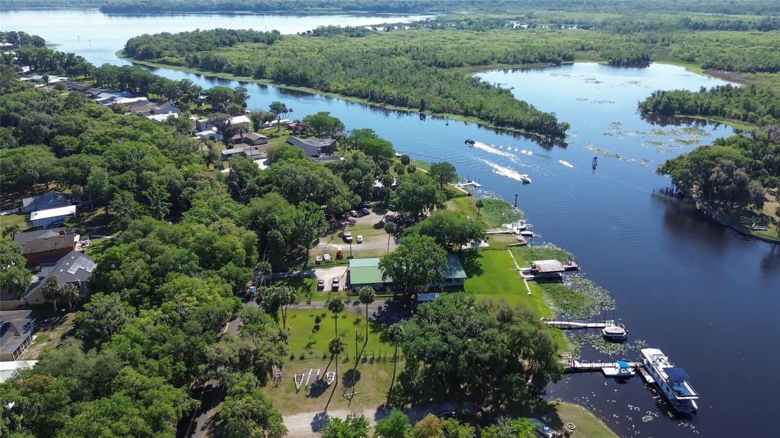 RIVER RIDGE - Residential