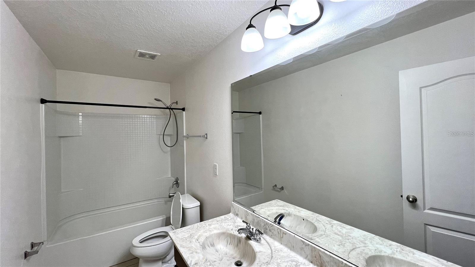 SAWGRASS BAY PH 1B - Residential Lease