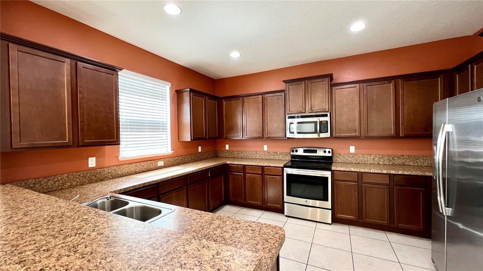 SAWGRASS BAY PH 1B - Residential Lease