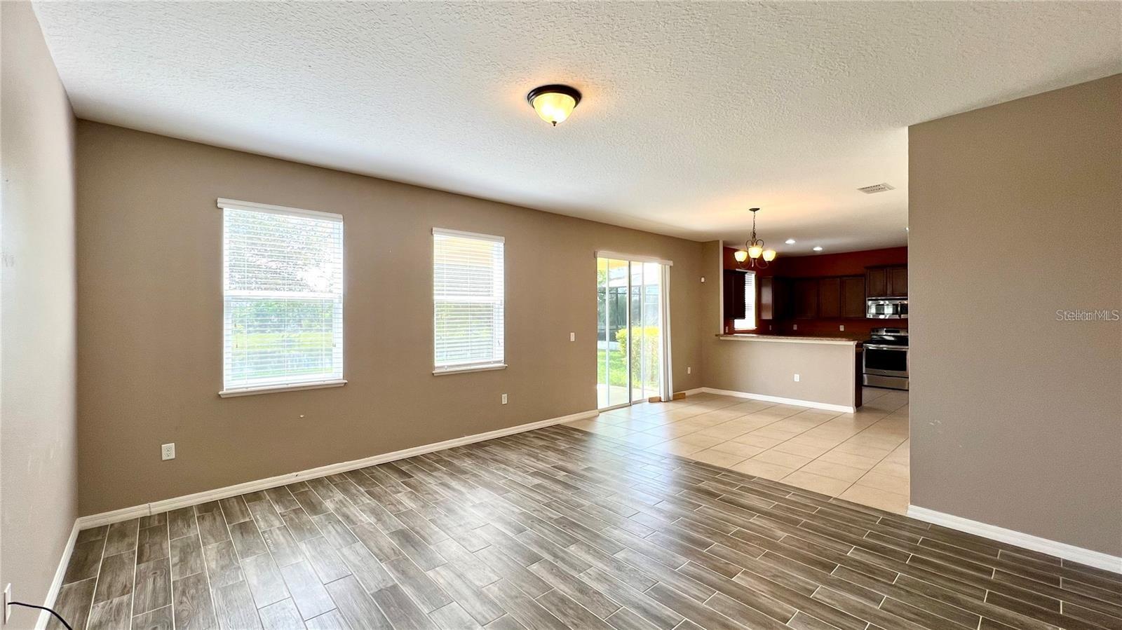 SAWGRASS BAY PH 1B - Residential Lease