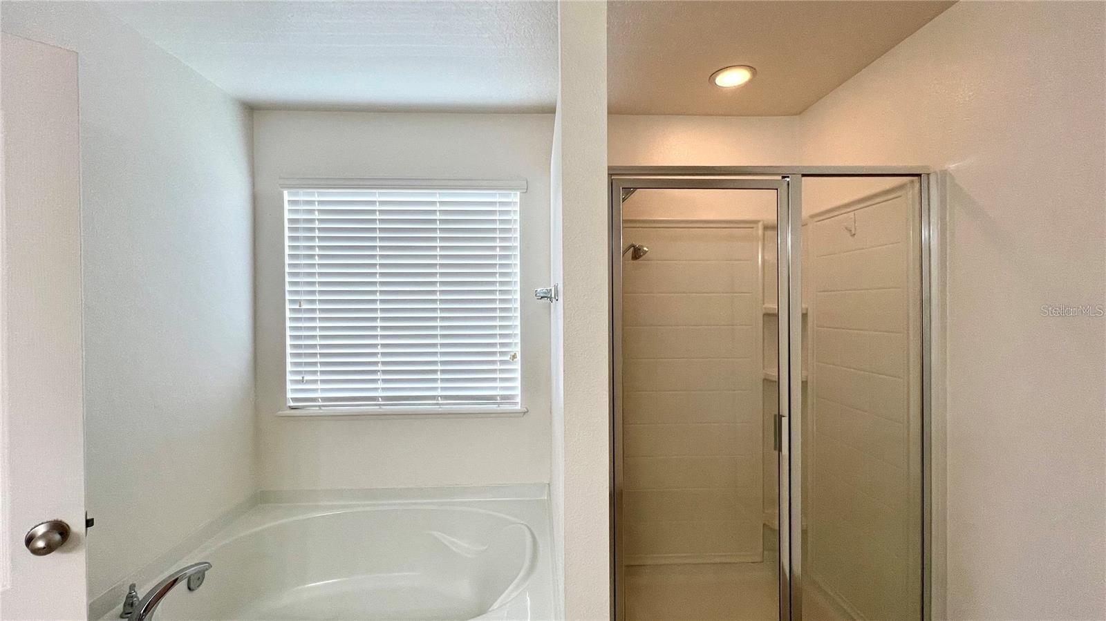 SAWGRASS BAY PH 1B - Residential Lease