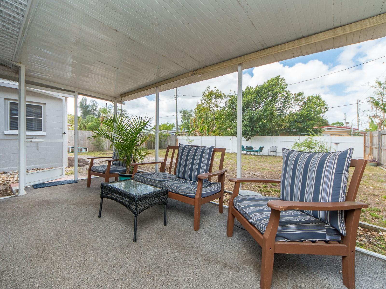 AVONDALE ESTATES - Residential