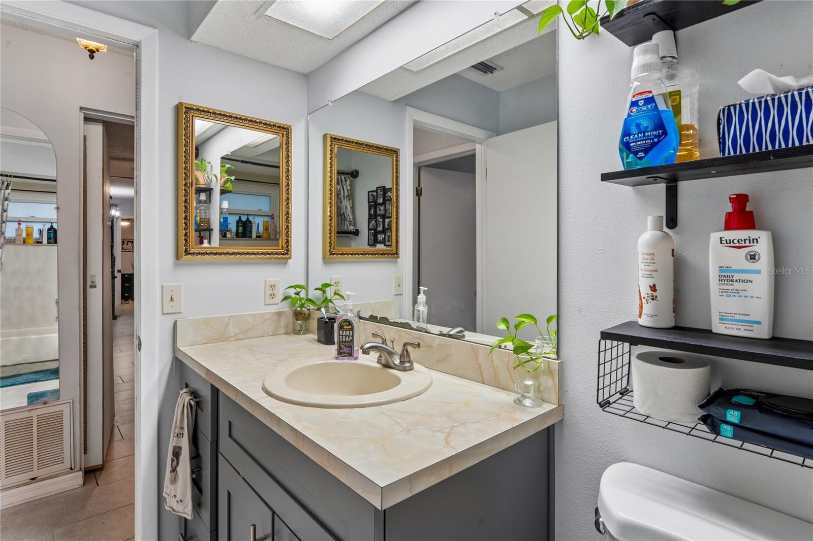 BEACON WOODS IRONWOOD VILLAGE - Residential
