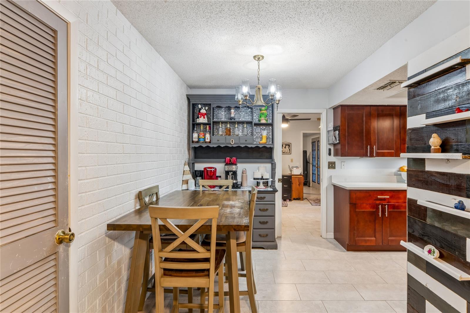 BEACON WOODS IRONWOOD VILLAGE - Residential