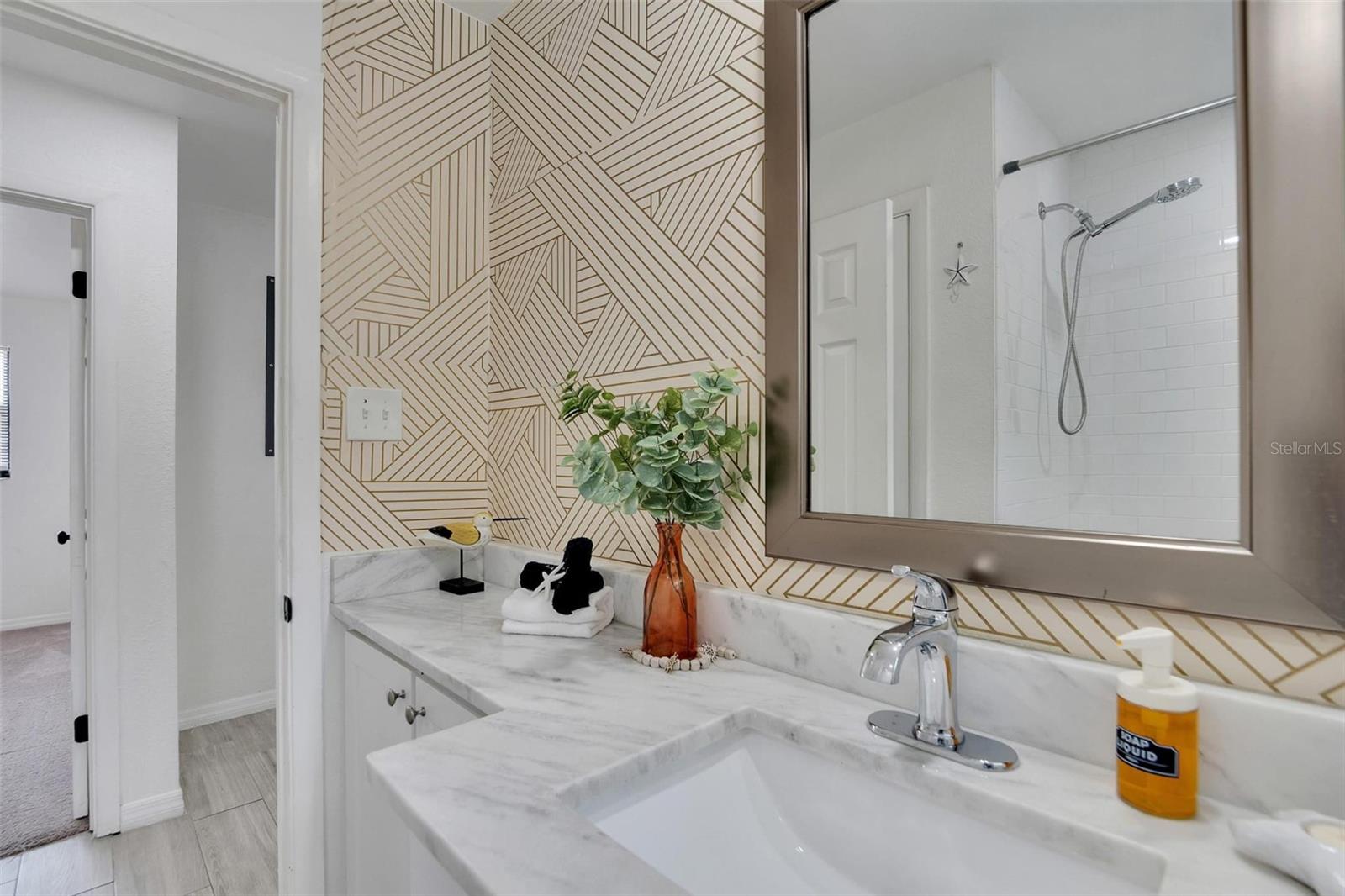 GANDY GARDENS 5 - Residential Lease