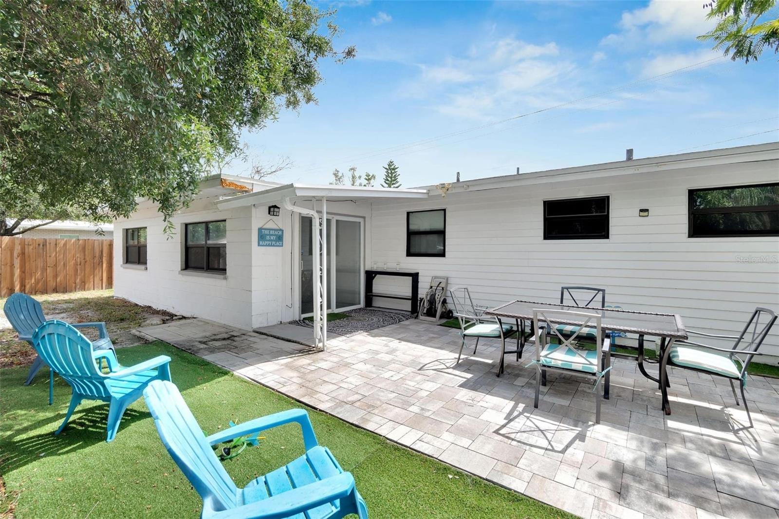 GANDY GARDENS 5 - Residential Lease