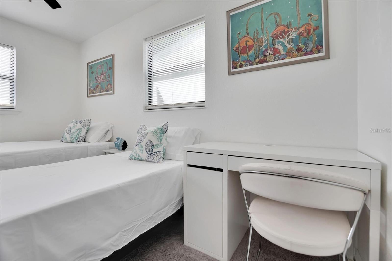 GANDY GARDENS 5 - Residential Lease