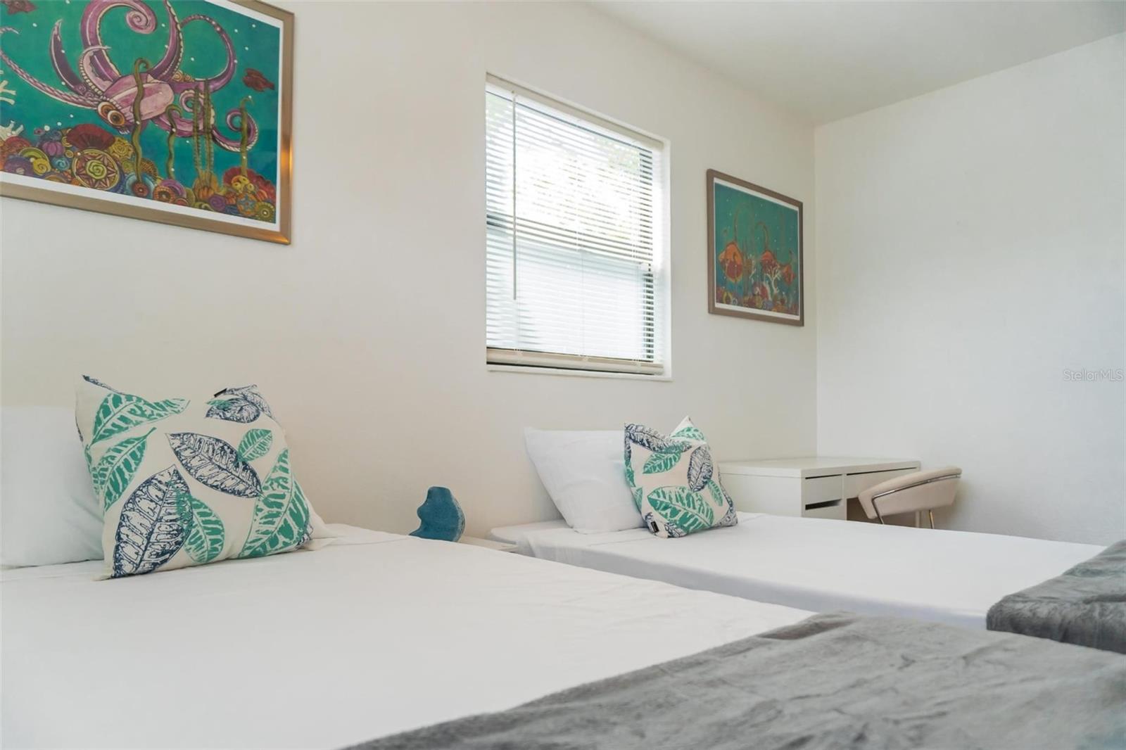 GANDY GARDENS 5 - Residential Lease