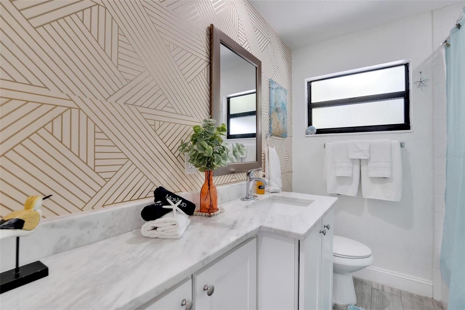 GANDY GARDENS 5 - Residential Lease