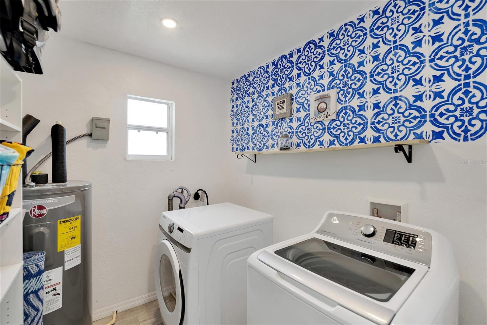 GANDY GARDENS 5 - Residential Lease