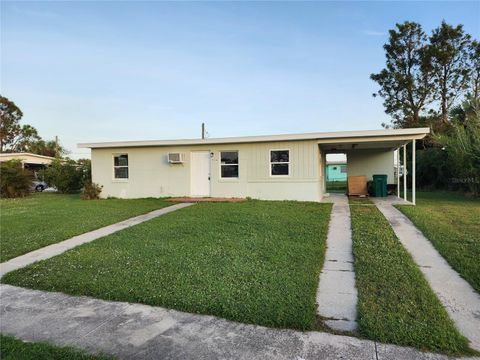 A home in PORT CHARLOTTE