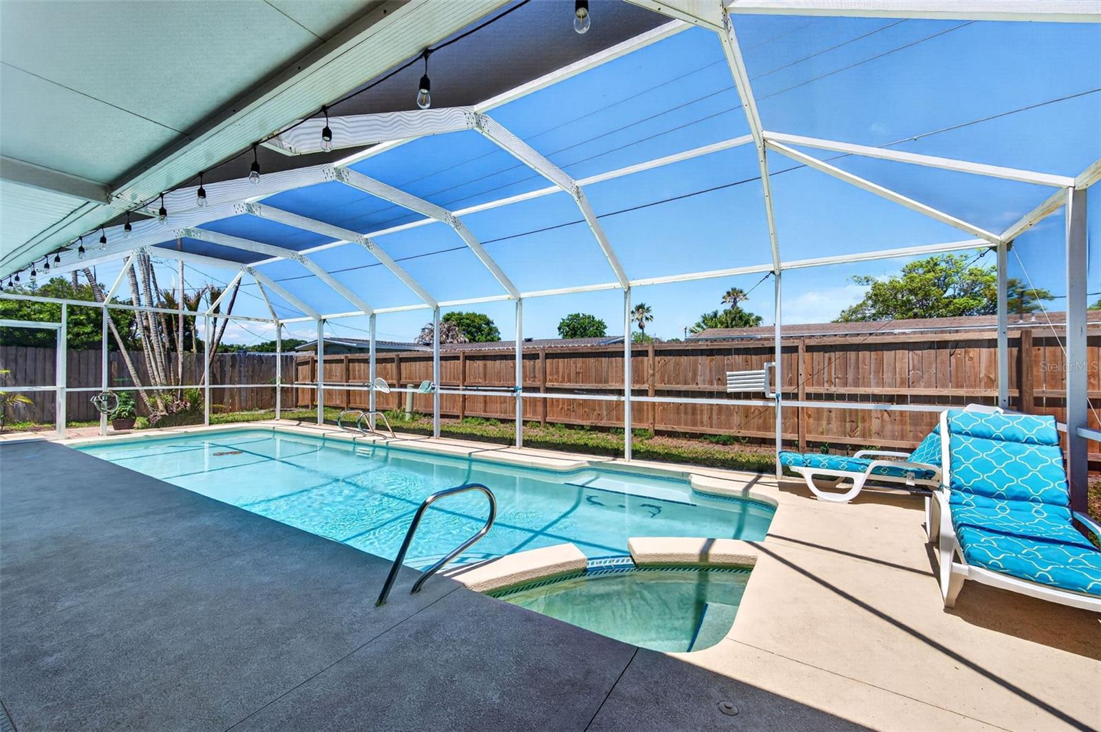 BARONY ESTATES - Residential