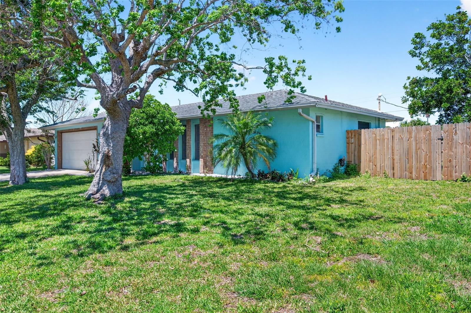 BARONY ESTATES - Residential