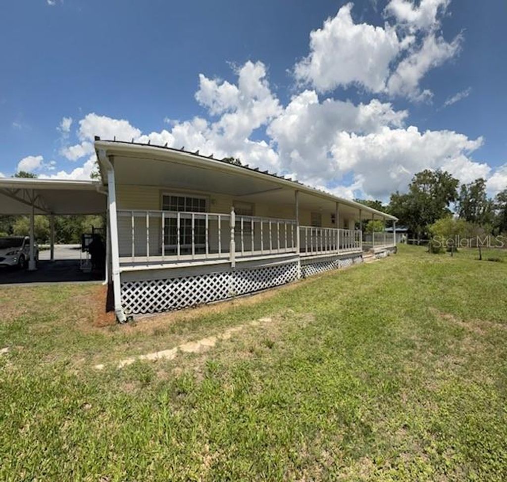 Photo of 17889 Thomas Boulevard, Hudson, FL 34667 (MLS # TB8511910)