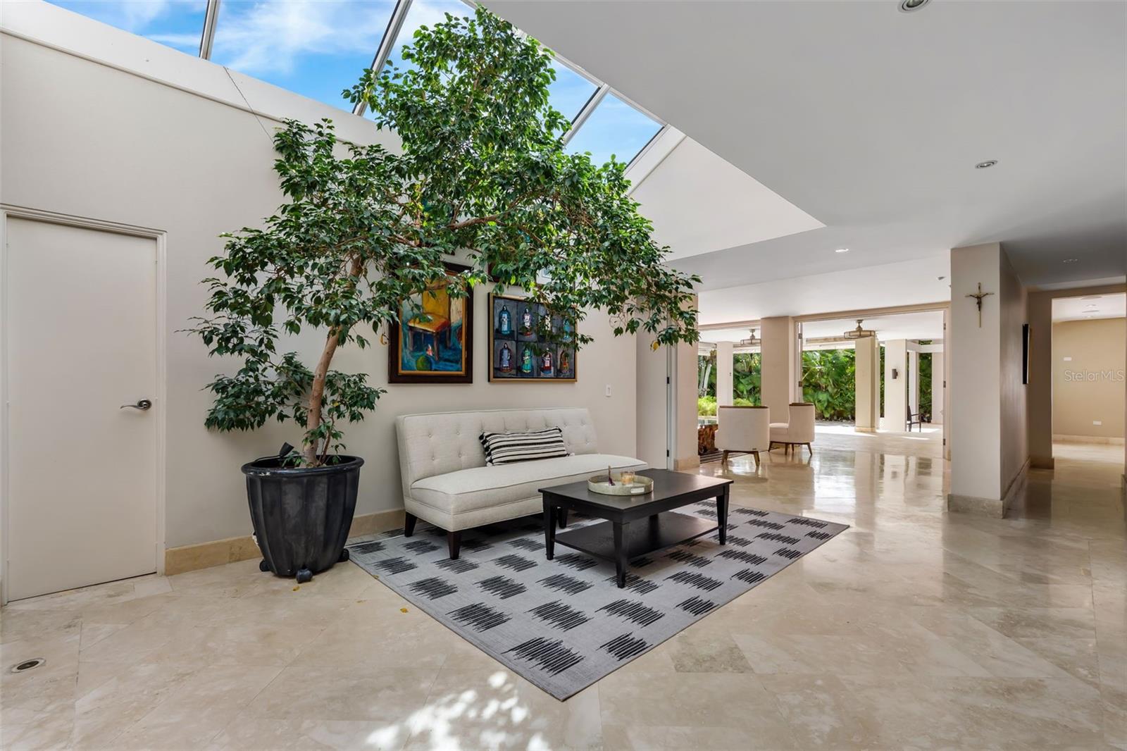 Urb. Santa María NARCISO