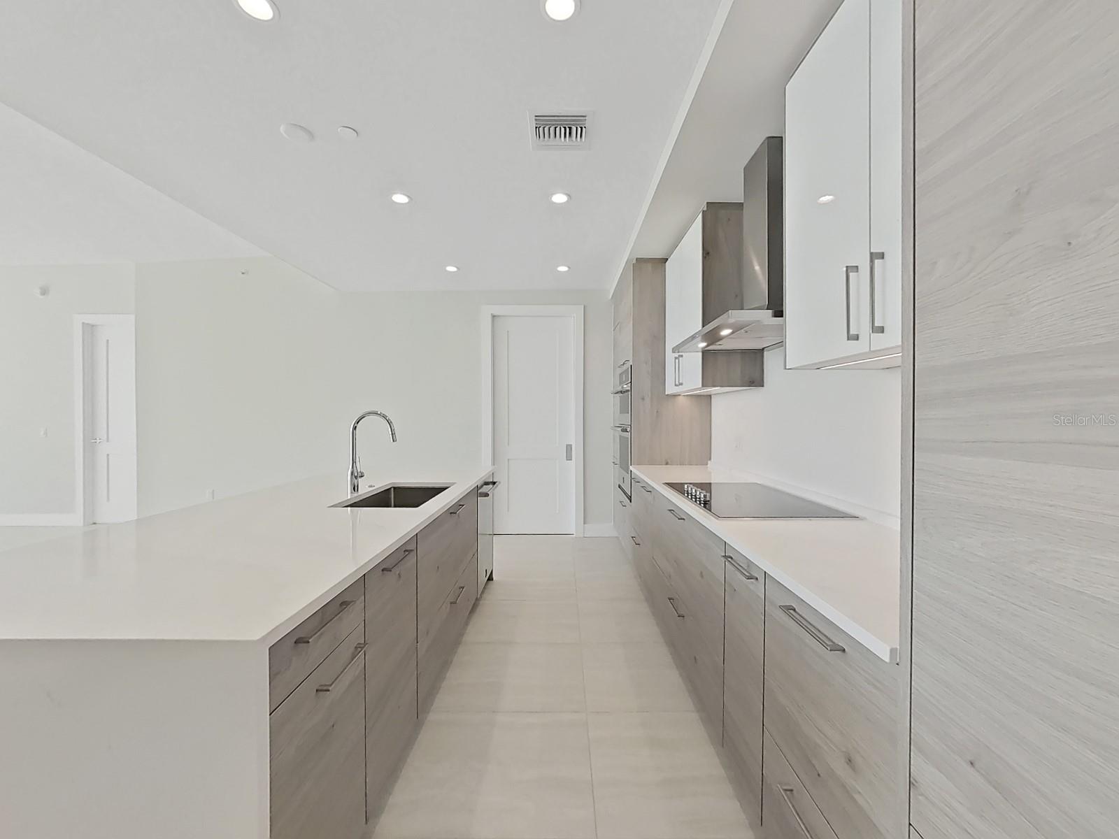 SALTAIRE CONDO - Residential