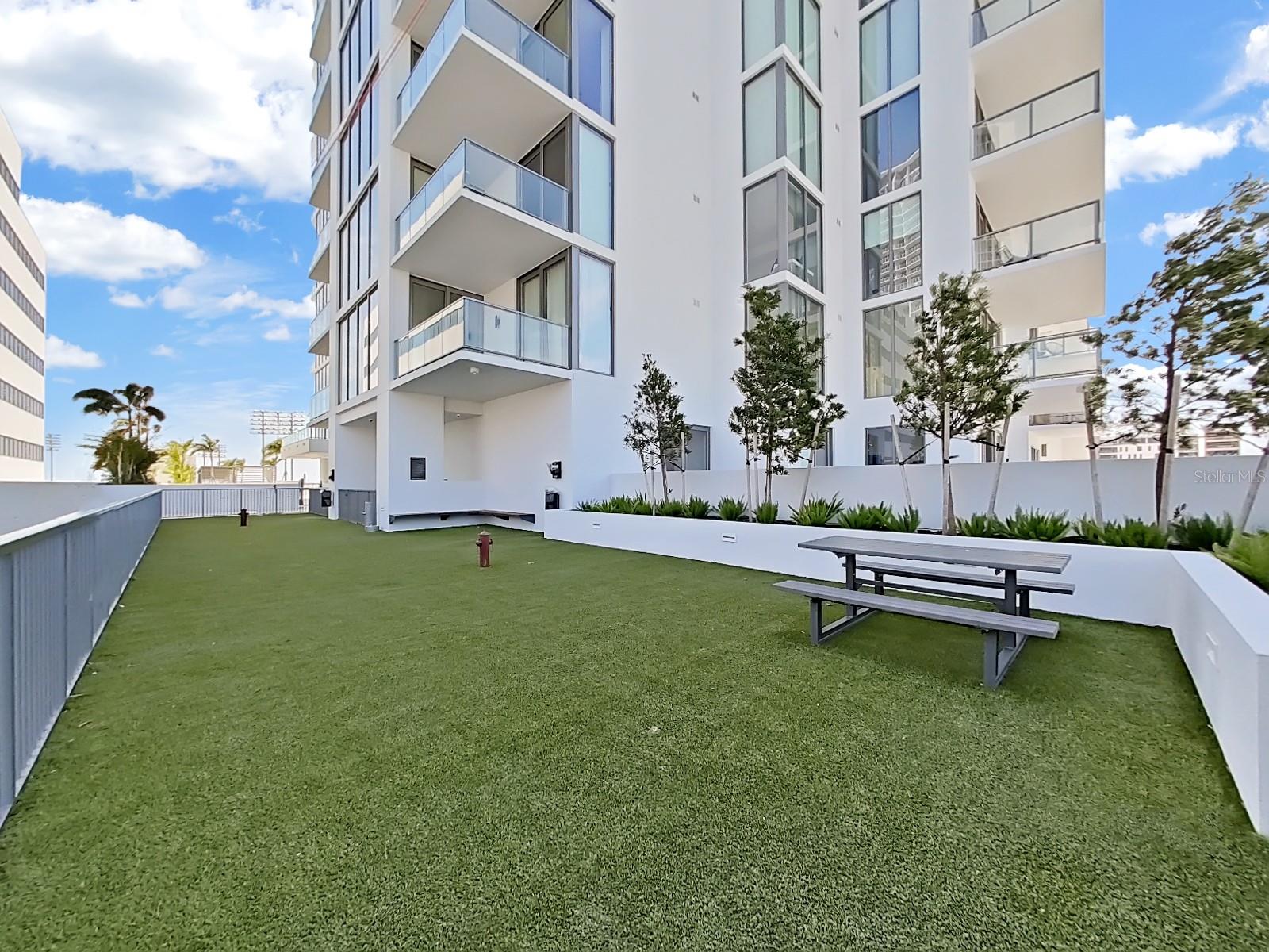 SALTAIRE CONDO - Residential