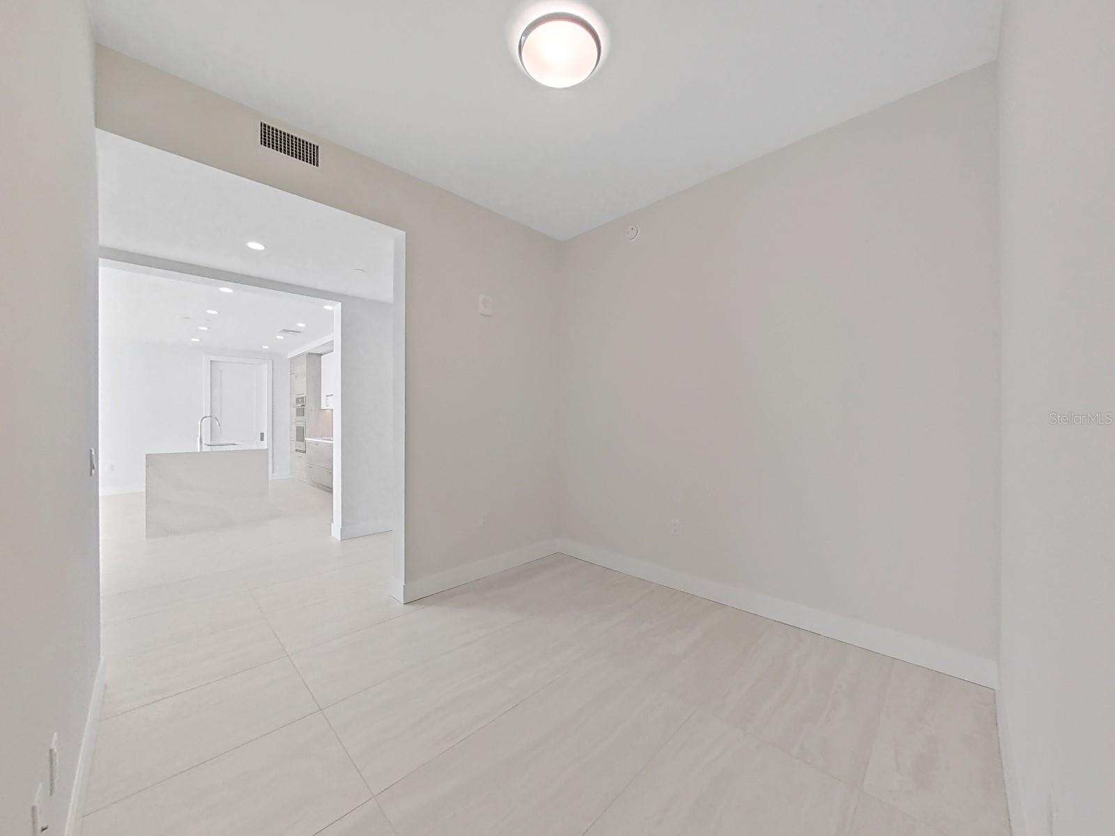 SALTAIRE CONDO - Residential