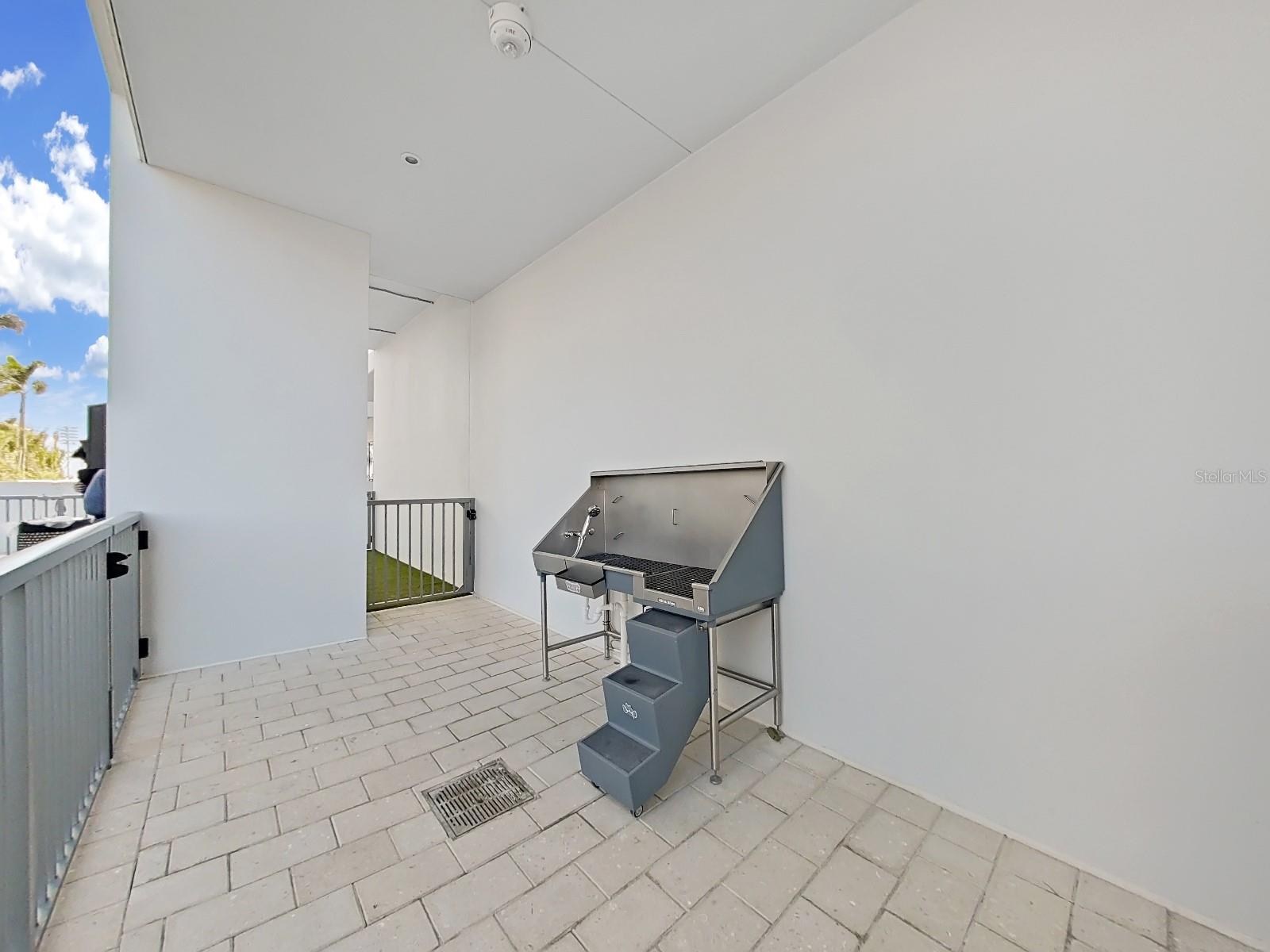 SALTAIRE CONDO - Residential