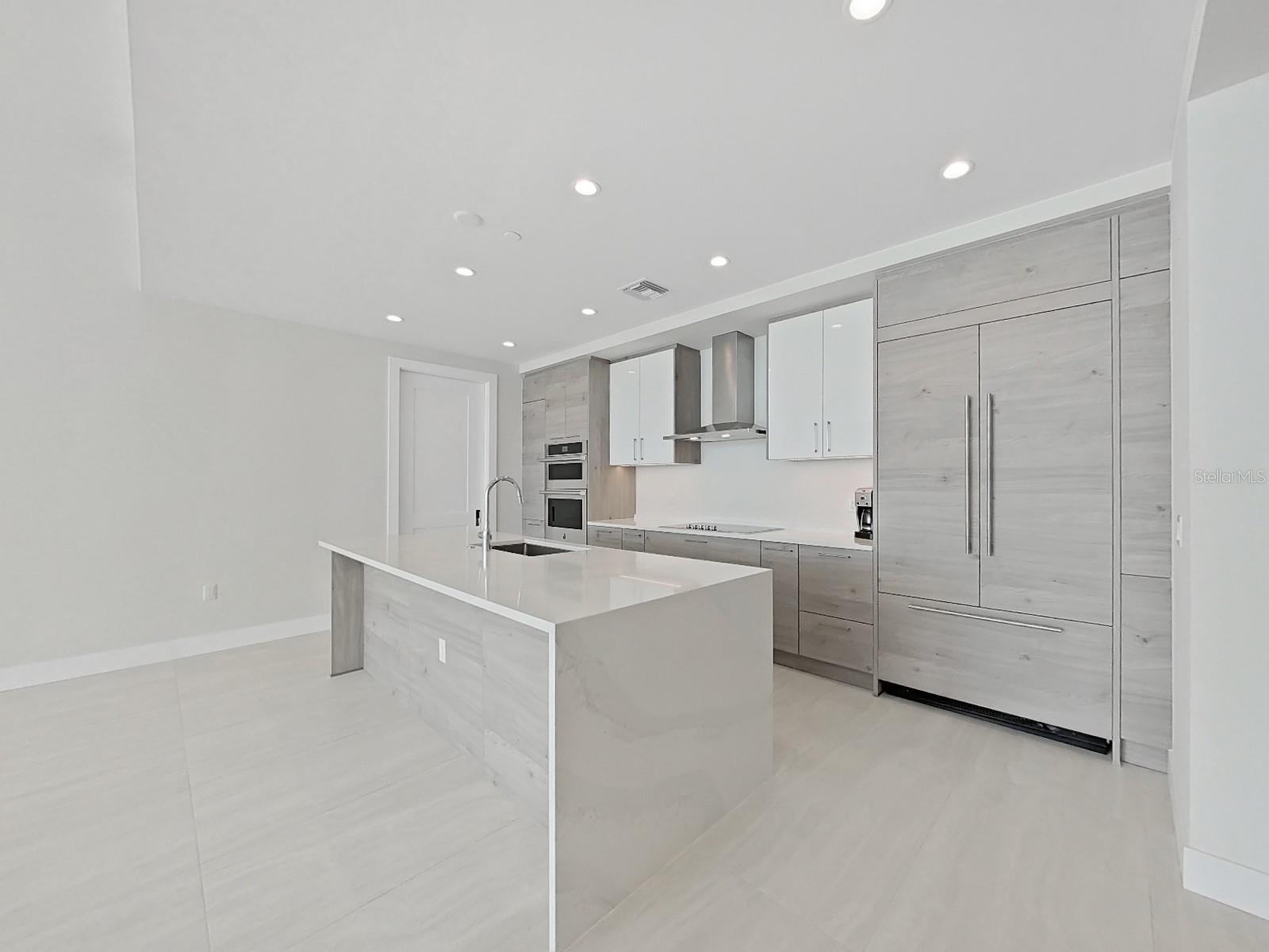 SALTAIRE CONDO - Residential