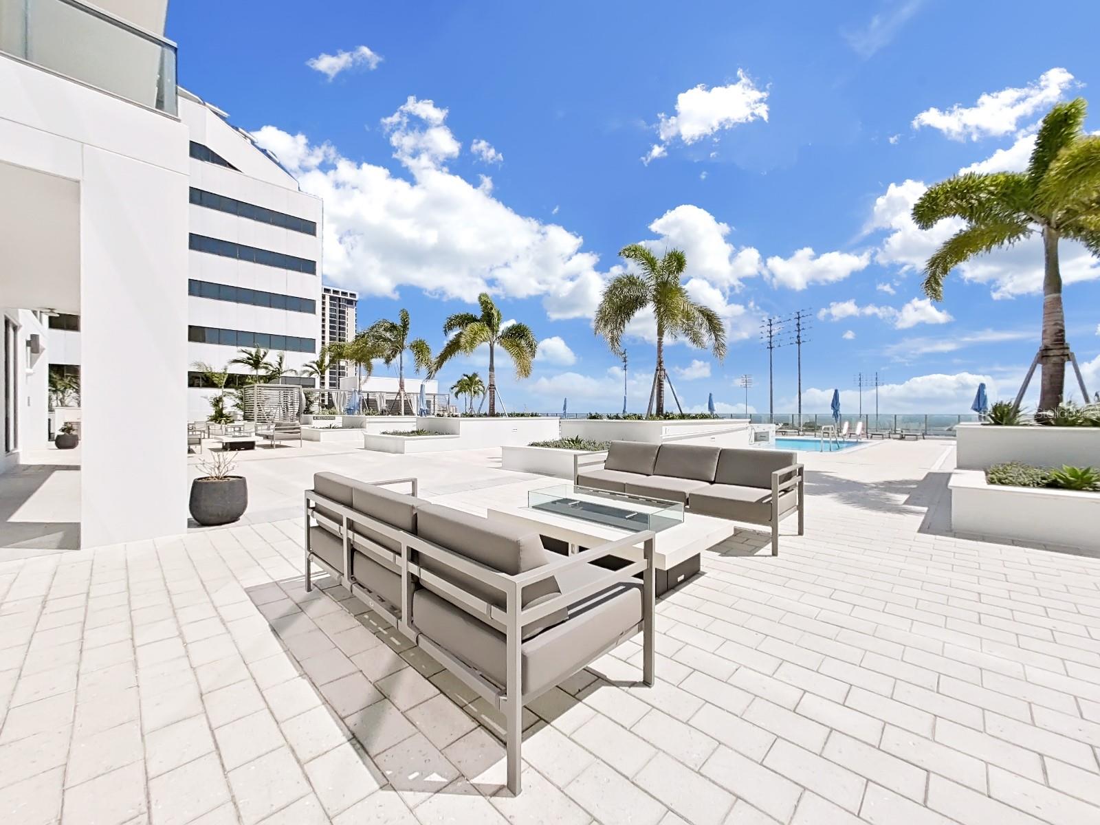 SALTAIRE CONDO - Residential