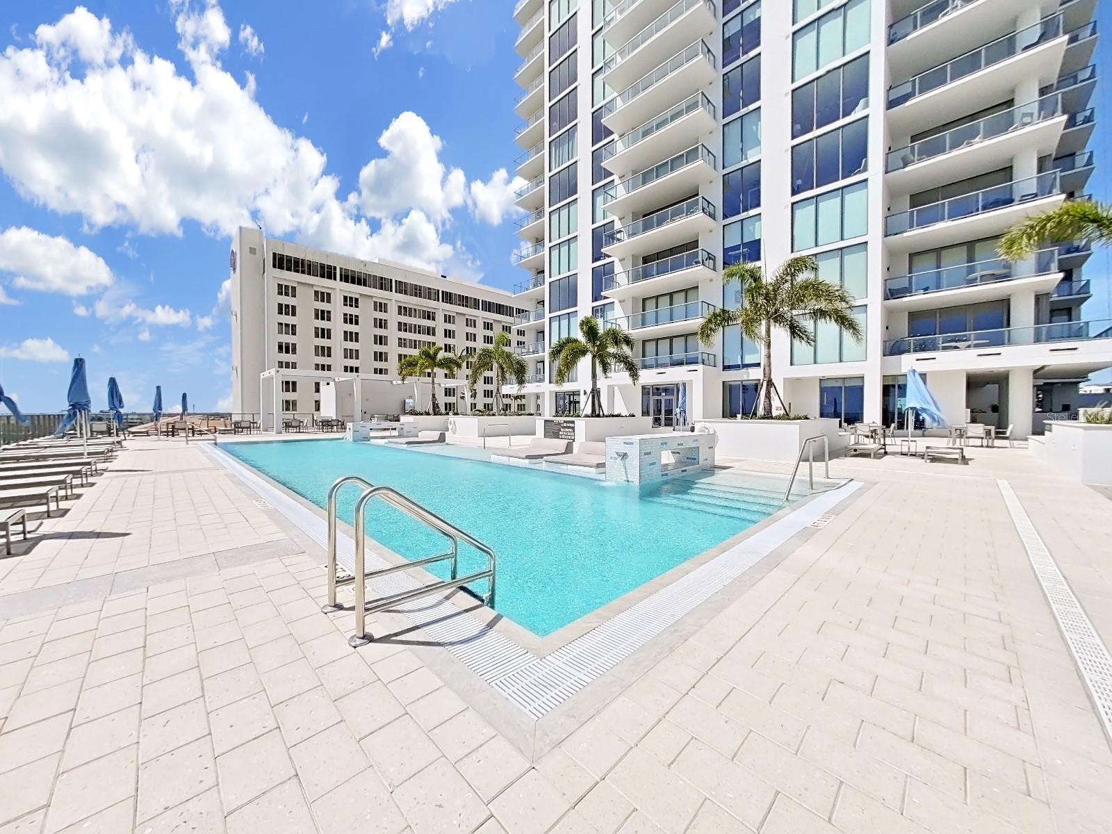 SALTAIRE CONDO - Residential