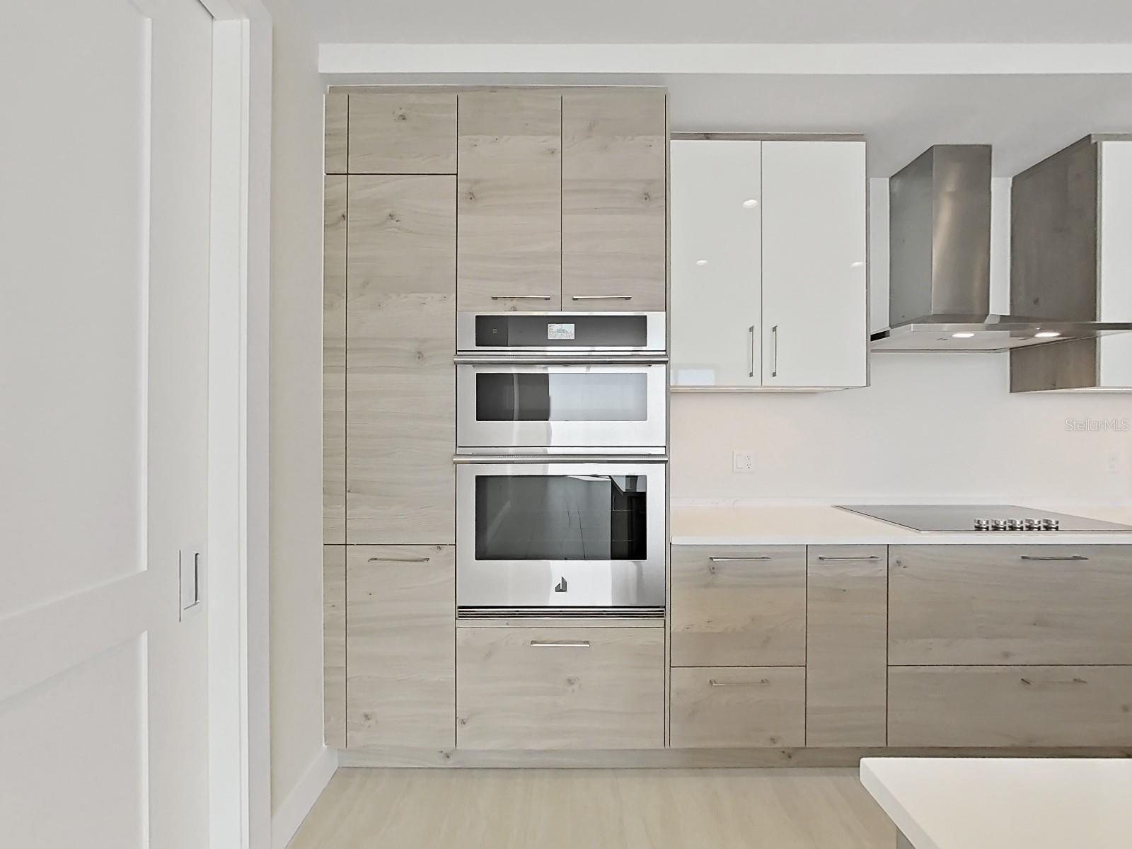 SALTAIRE CONDO - Residential