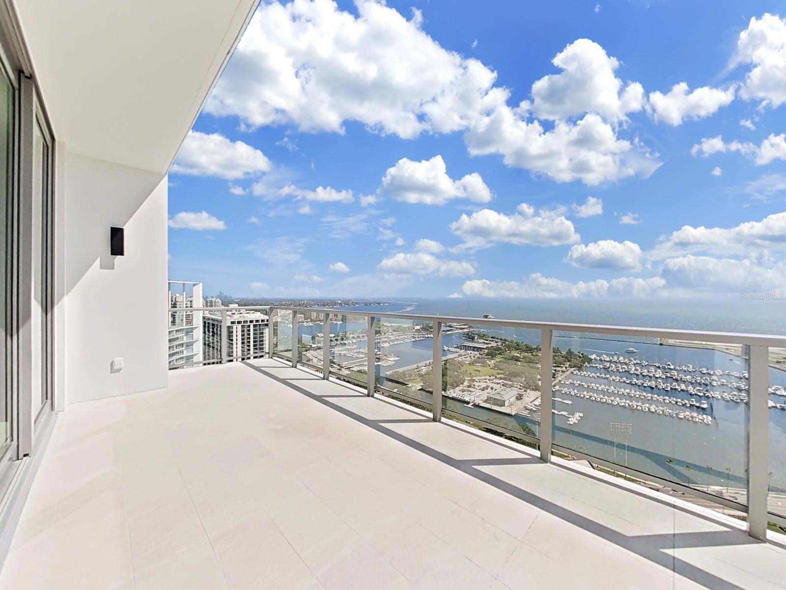 SALTAIRE CONDO - Residential