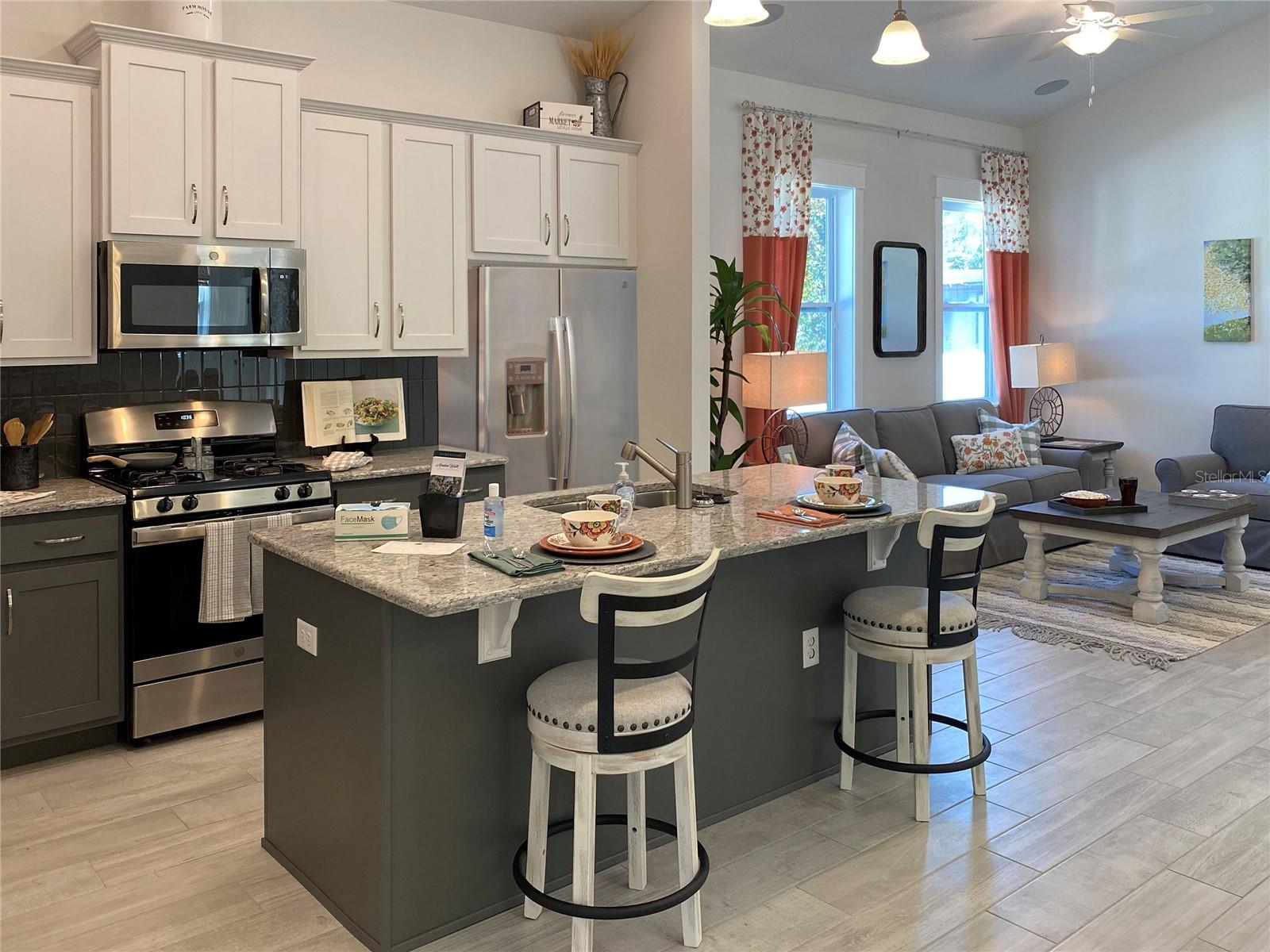 AZALEA WALK/PLYMOUTH - Residential