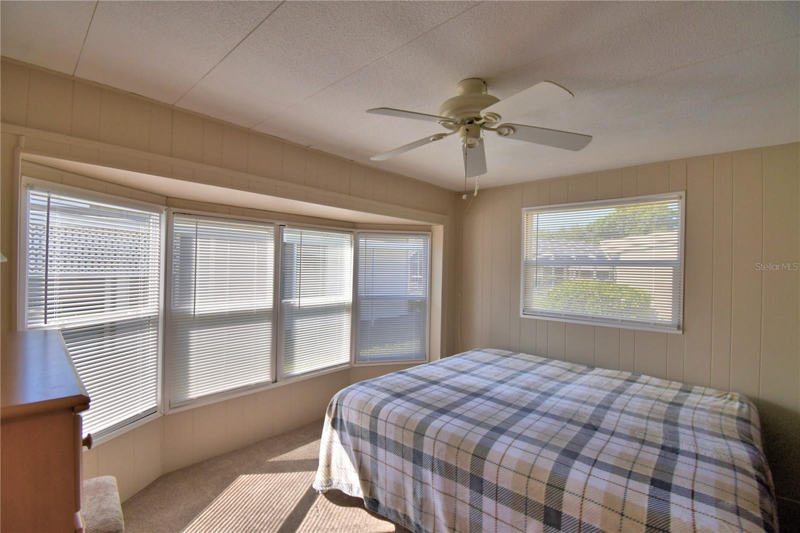 ARIANA SHORES MHP - Residential