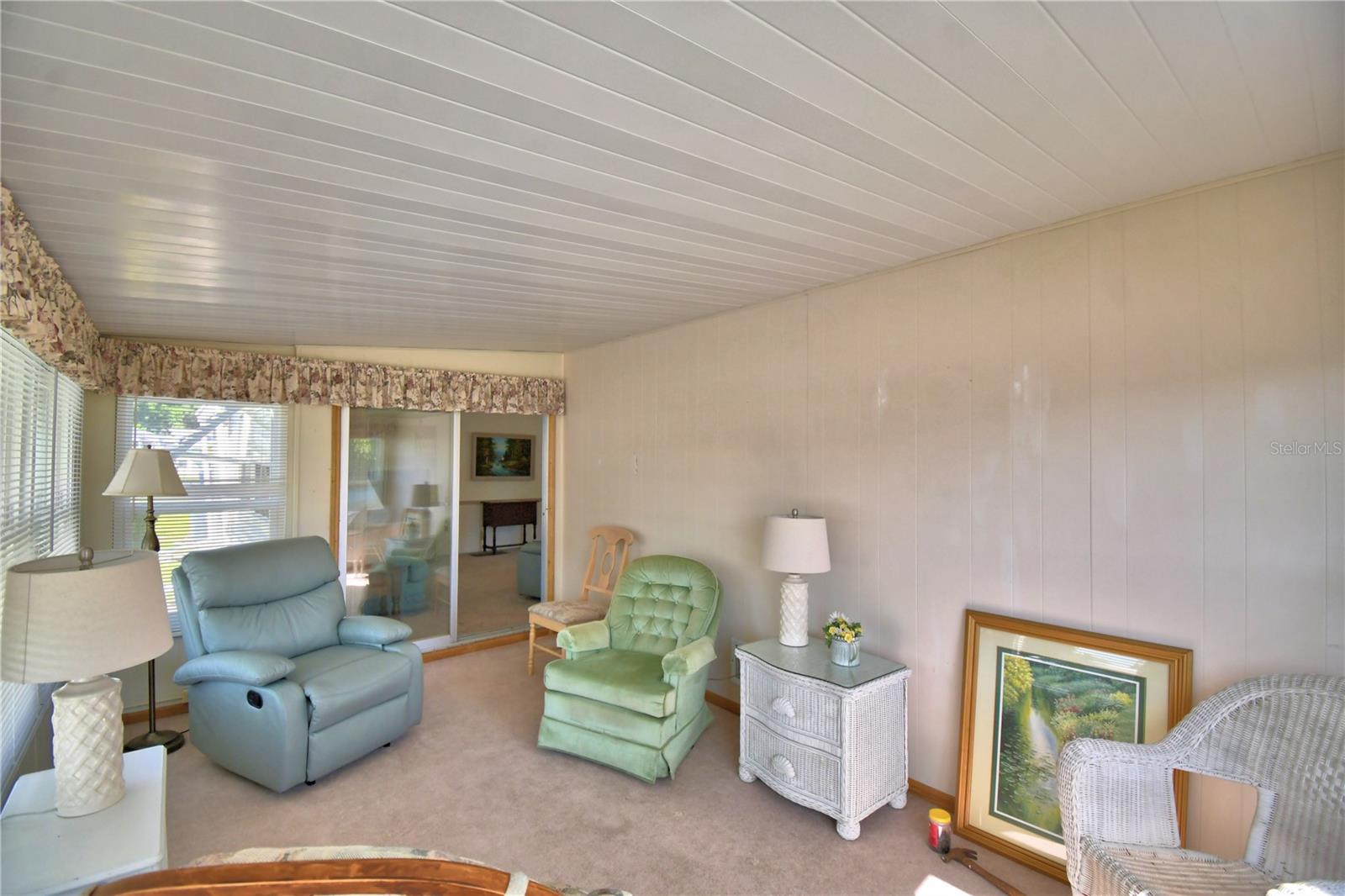 ARIANA SHORES MHP - Residential