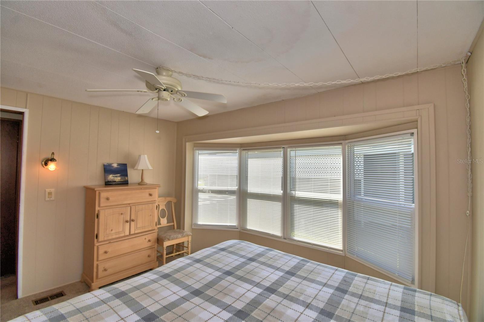 ARIANA SHORES MHP - Residential