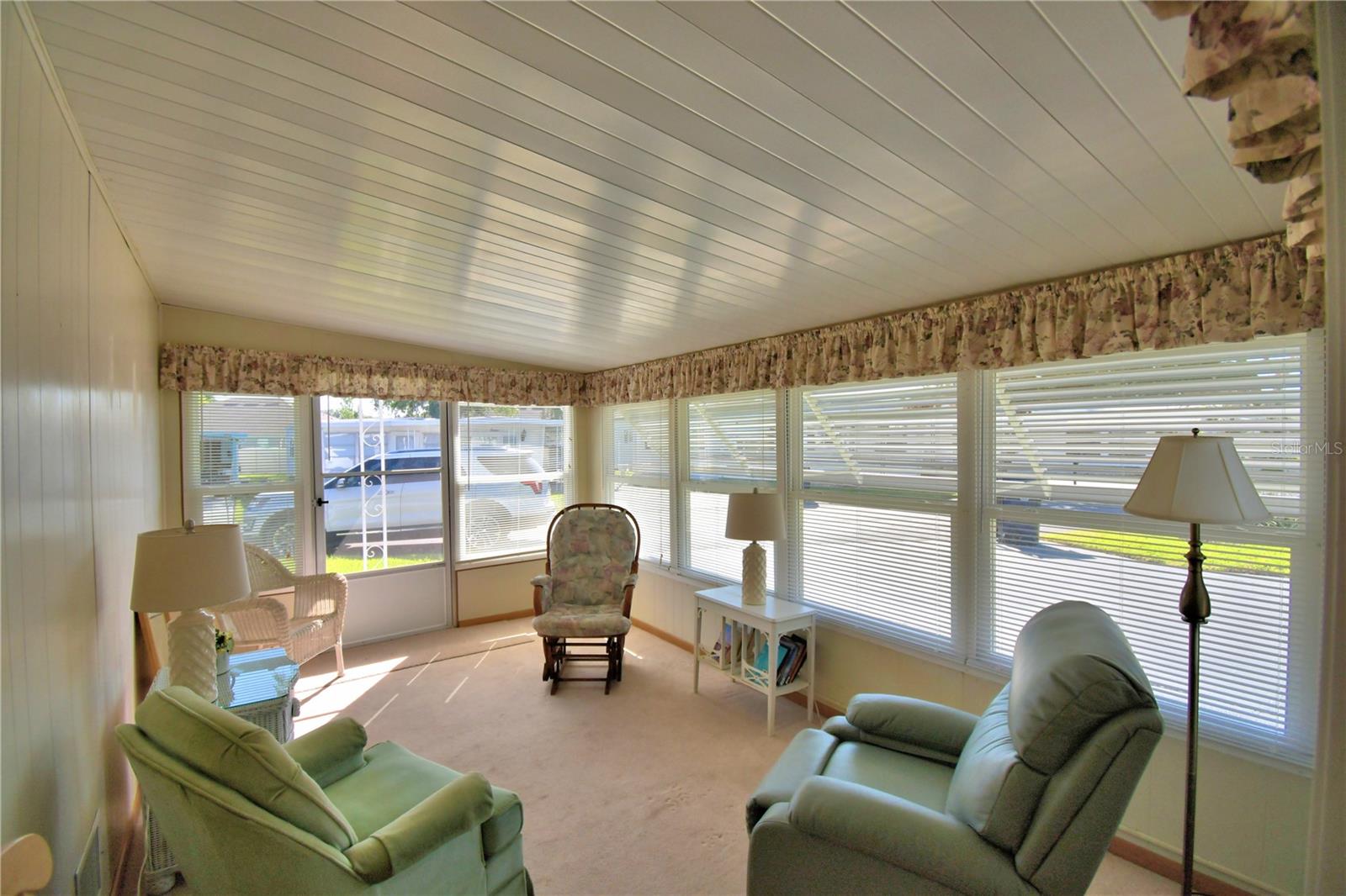 ARIANA SHORES MHP - Residential
