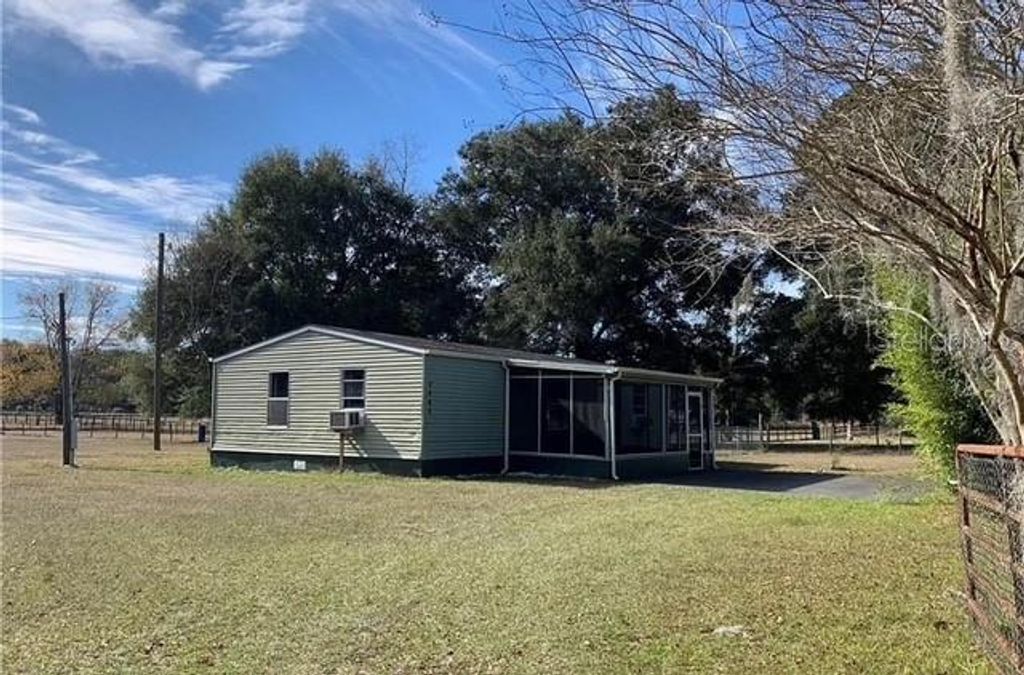 Photo of 2692 SE 145th Street, Summerfield, FL 34491 (MLS # OM711585)