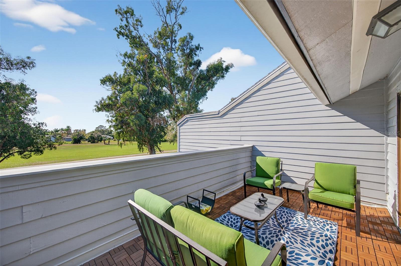 LINKS THE CONDO - Residential