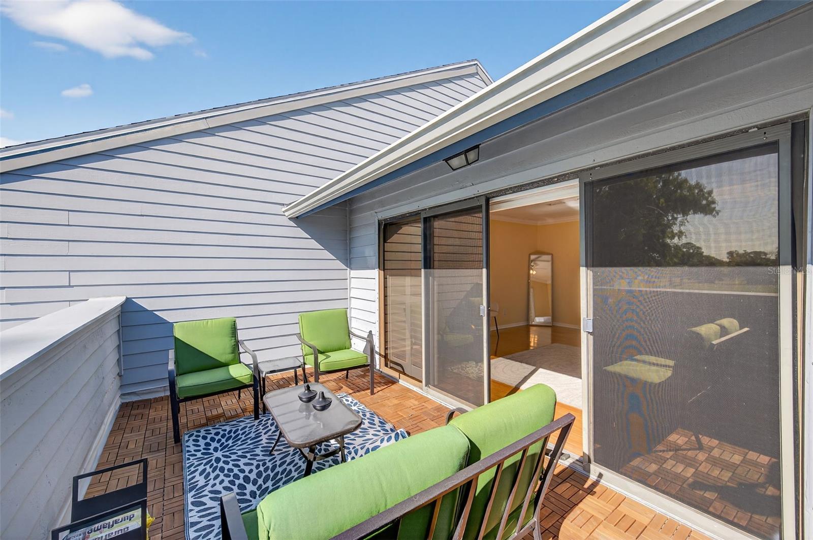 LINKS THE CONDO - Residential