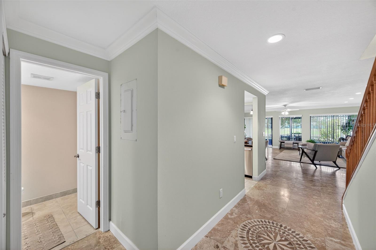 LINKS THE CONDO - Residential