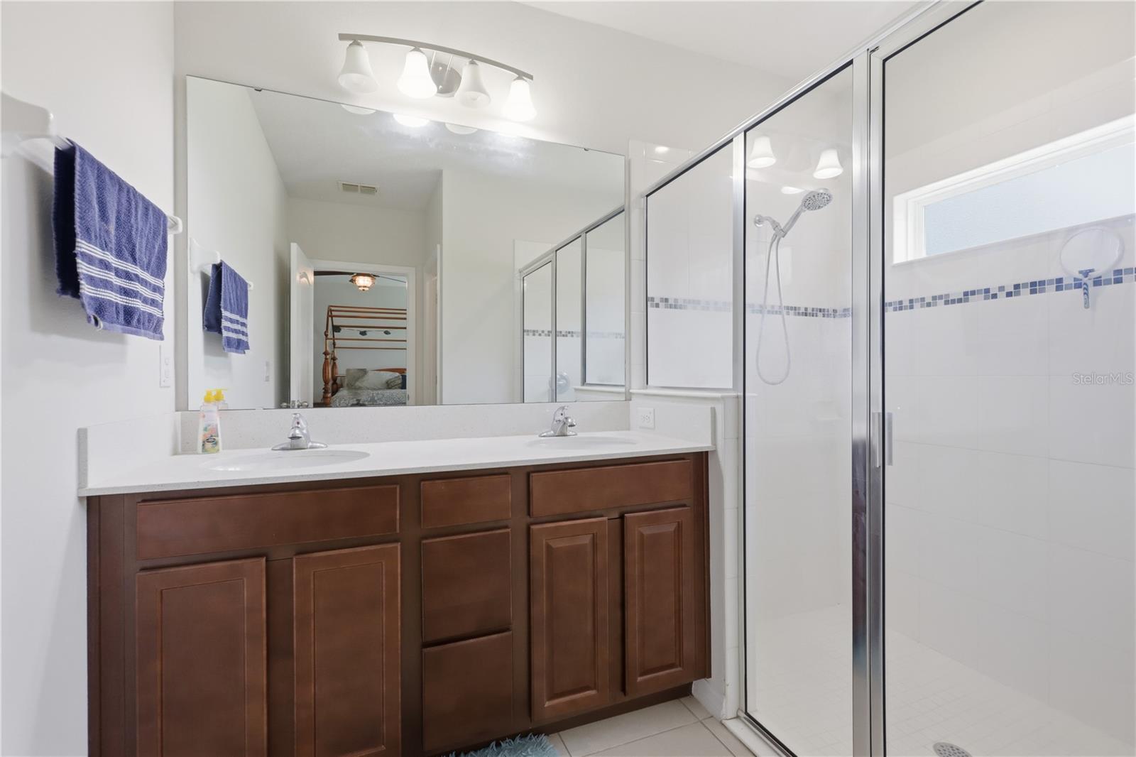 VICTORIA TRLS NORTHWEST 7 PH 2 - Residential