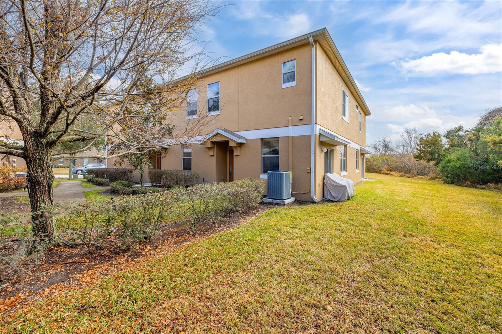 TUCKER OAKS - Residential