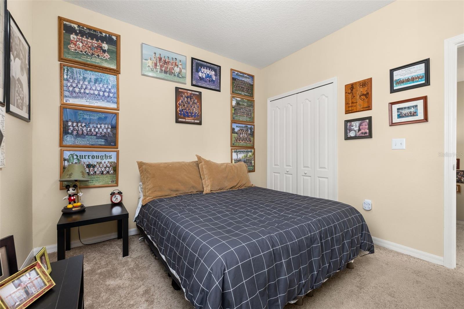 TUCKER OAKS - Residential