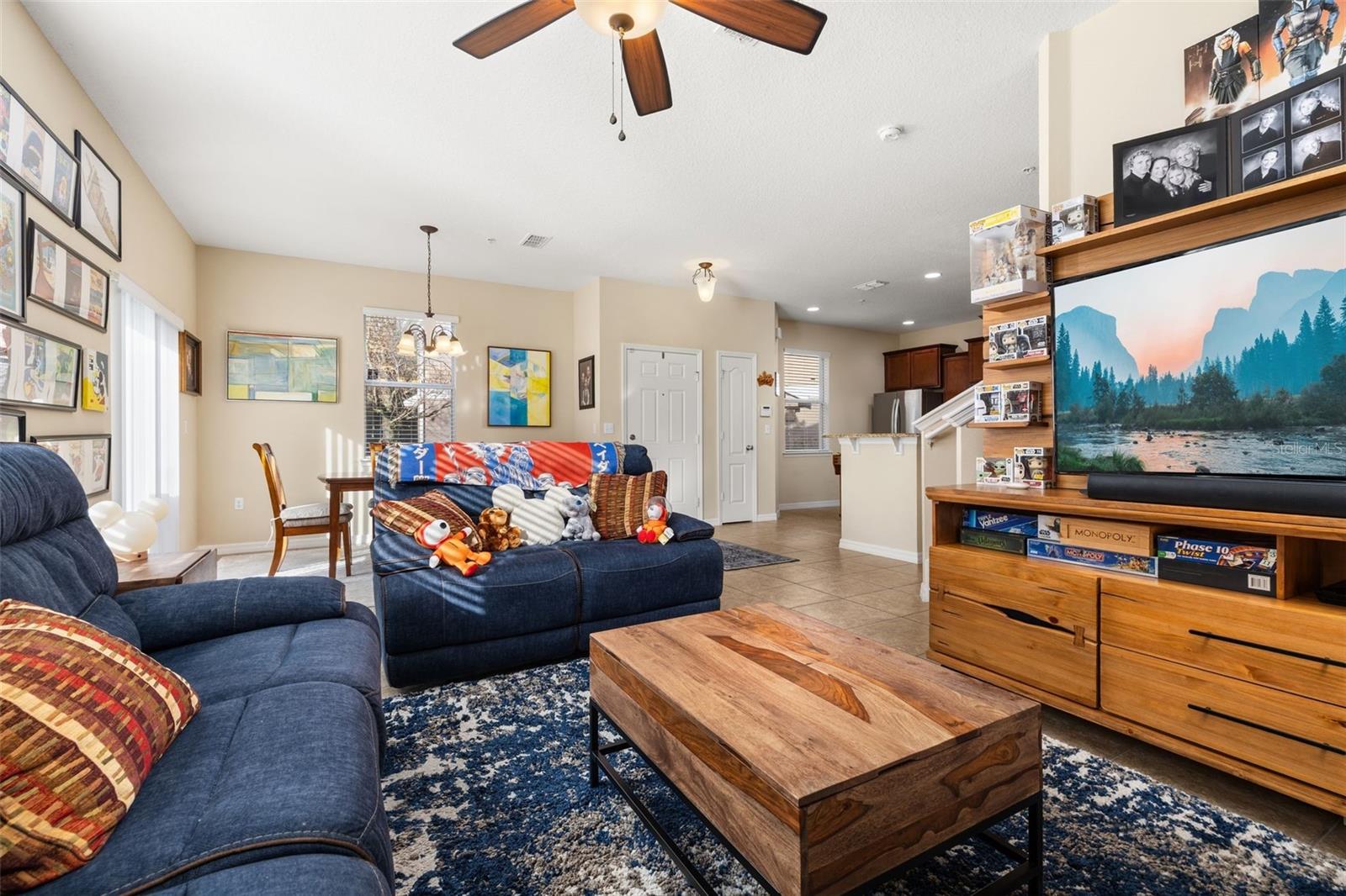 TUCKER OAKS - Residential