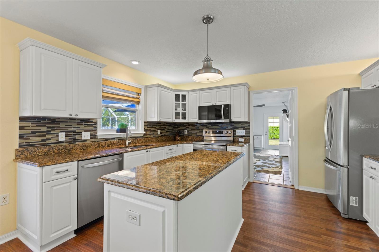 COUNTRY CREEK PH II - Residential