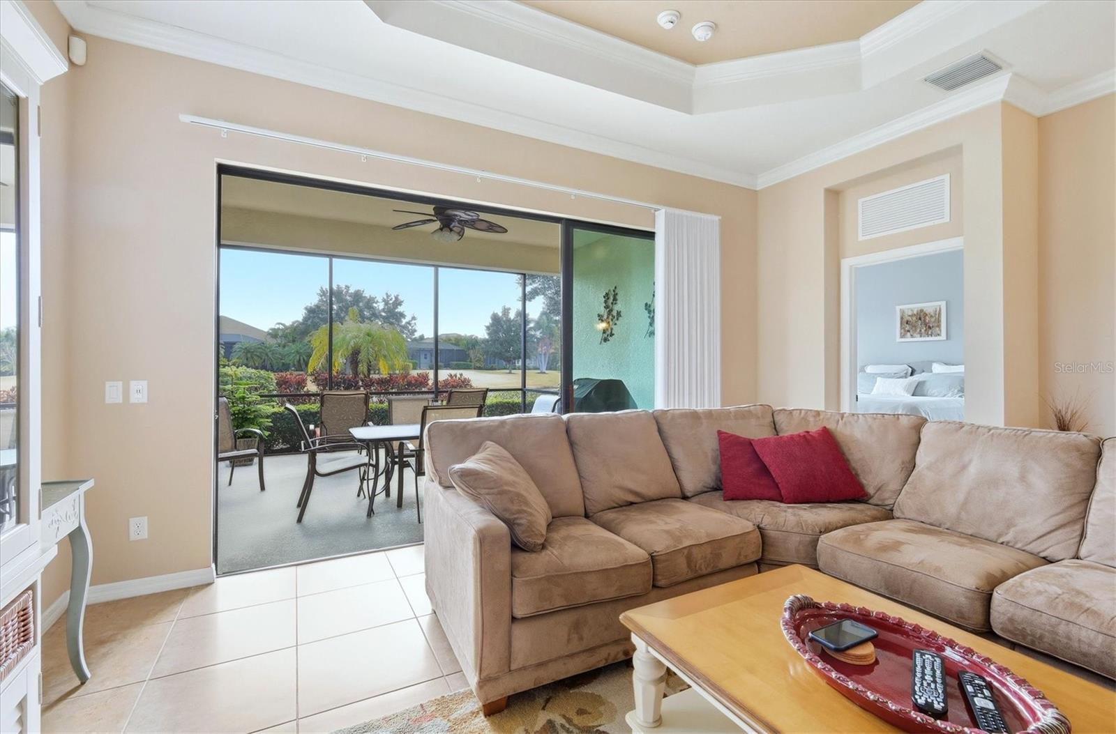 COUNTRY CLUB EAST AT LAKEWD RNCH QQ1 2A - Residential