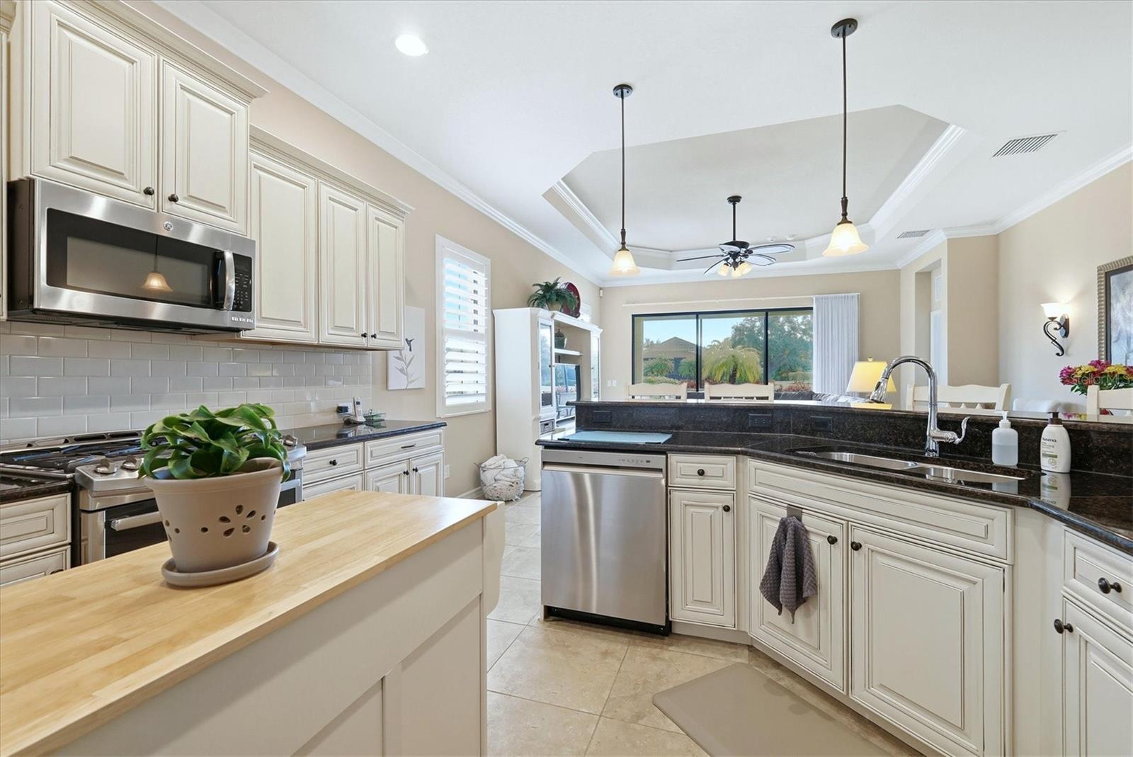 COUNTRY CLUB EAST AT LAKEWD RNCH QQ1 2A - Residential