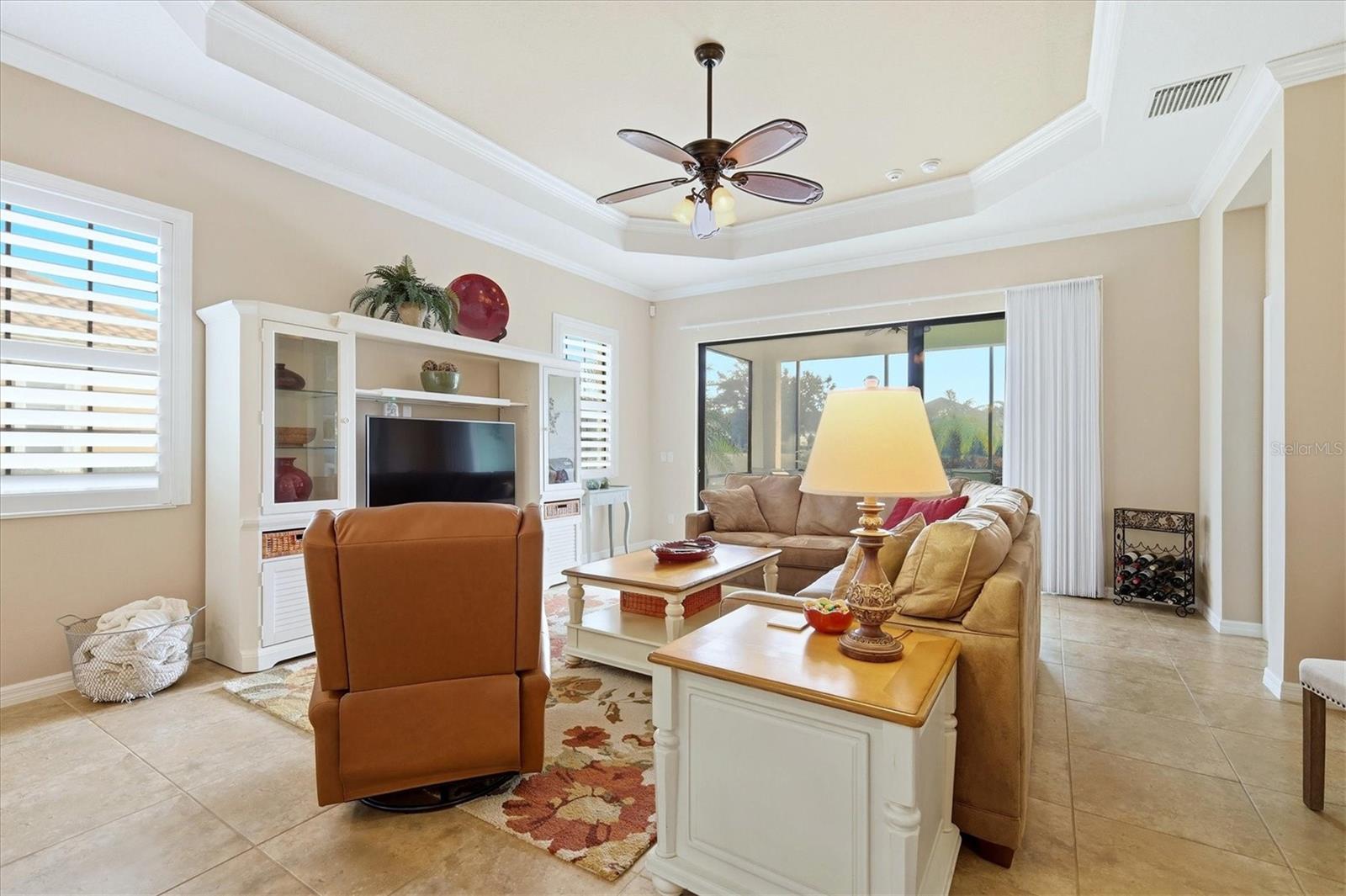 COUNTRY CLUB EAST AT LAKEWD RNCH QQ1 2A - Residential