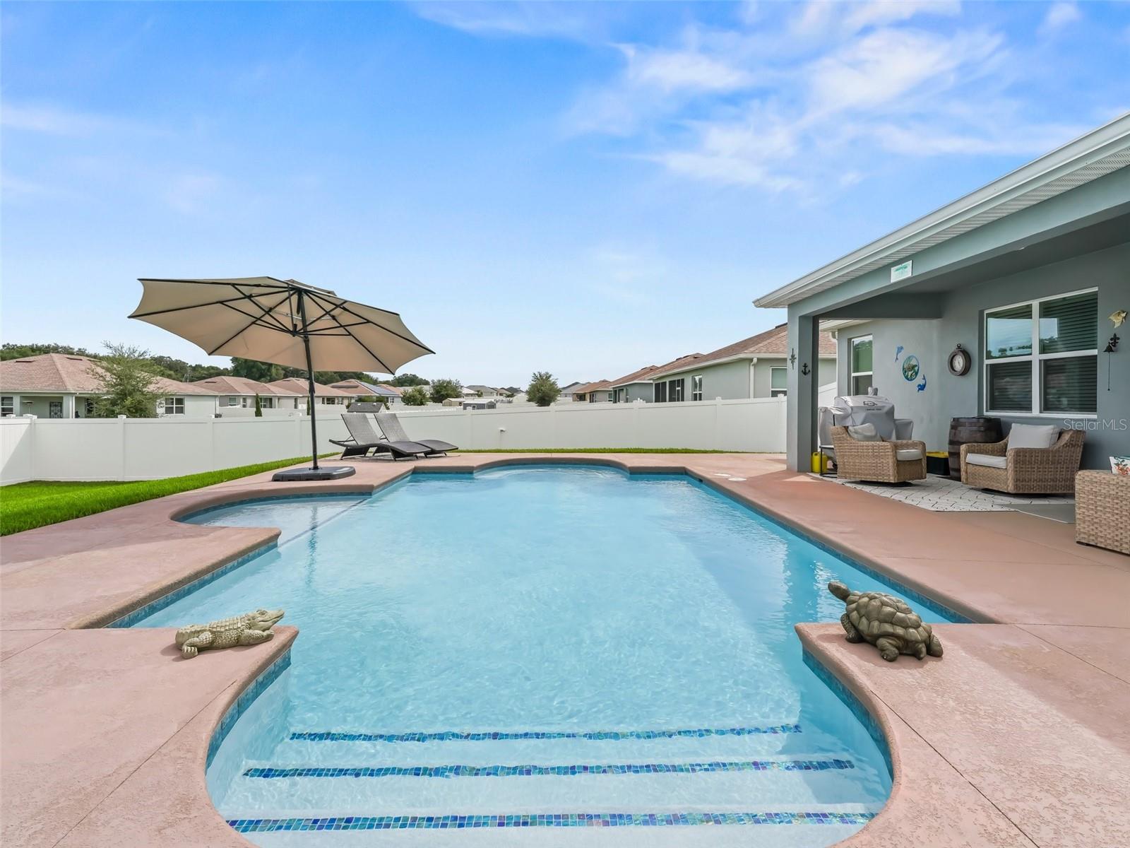 SUMMERCREST - Residential