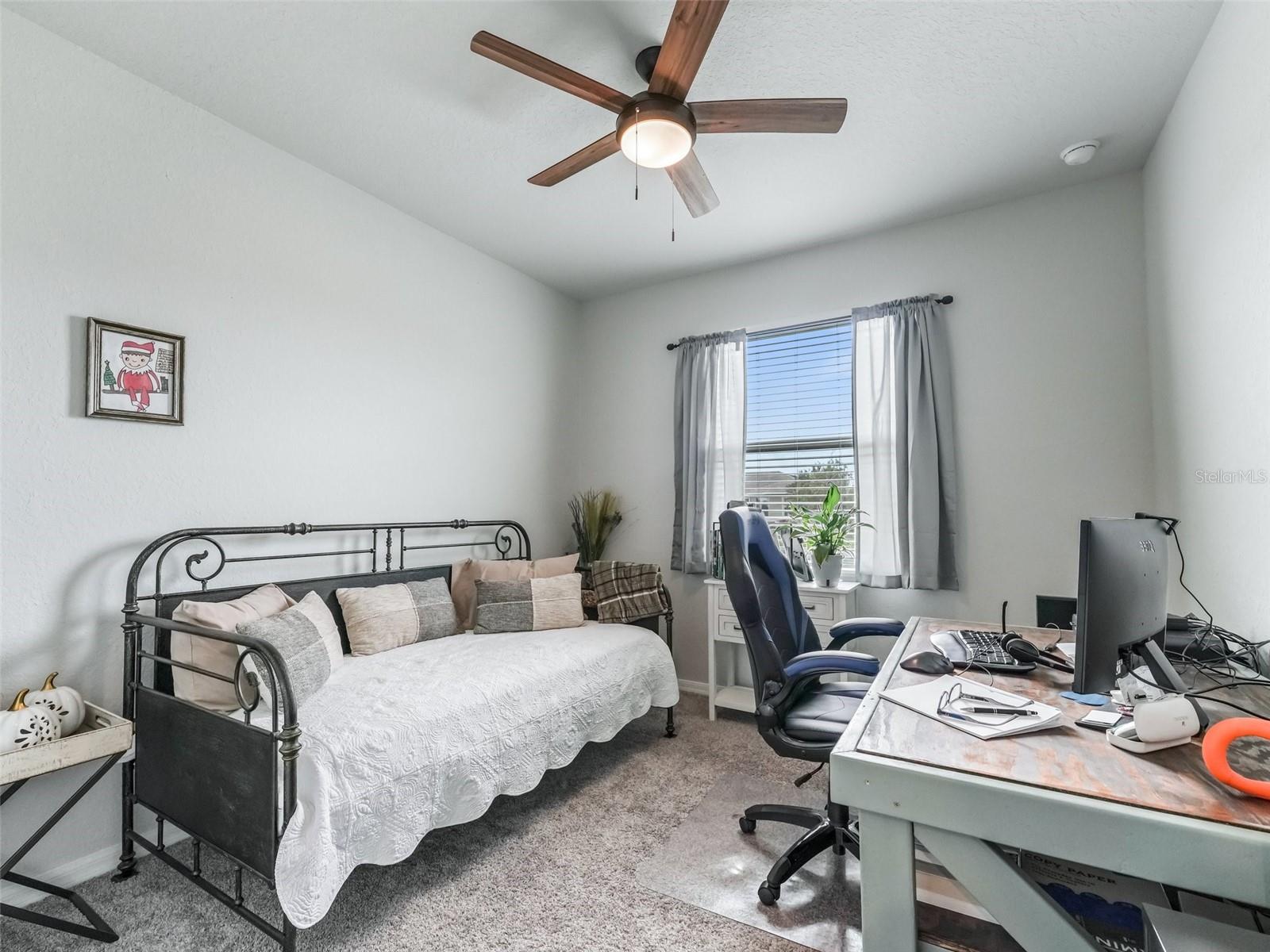 SUMMERCREST - Residential