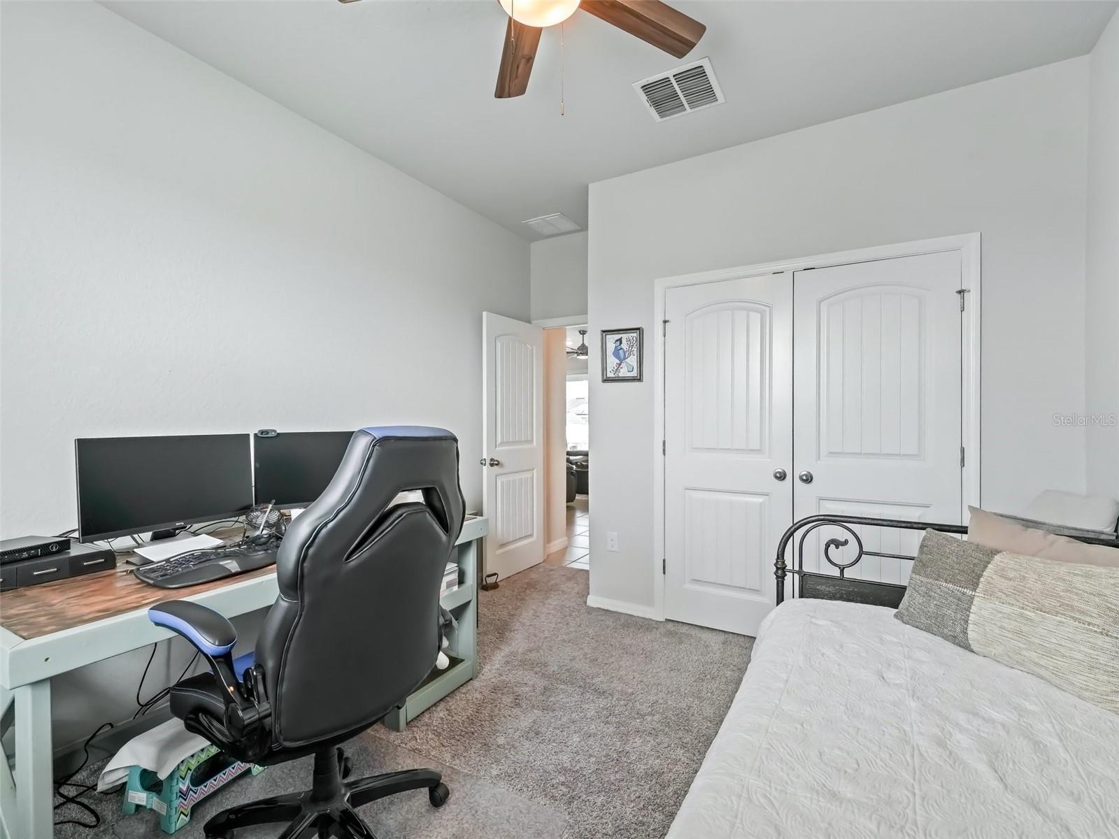 SUMMERCREST - Residential